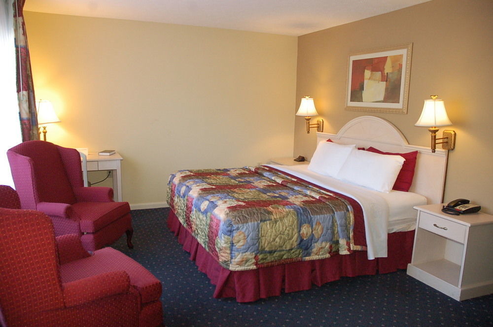 Hotel Golden Manor & Muldraugh
